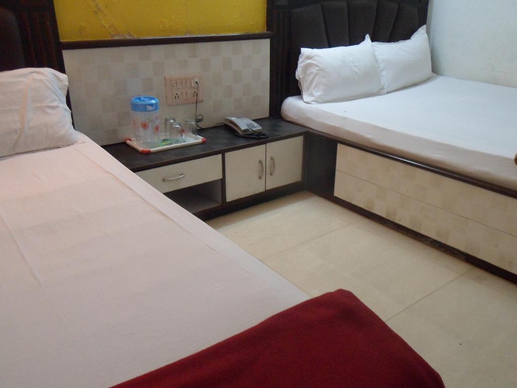 Hotel Happyland Bombay Chambre photo