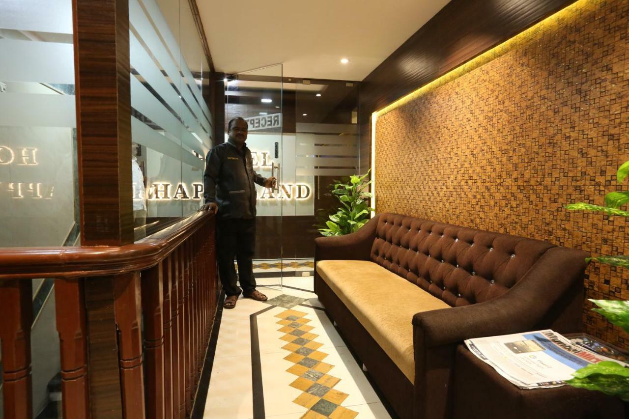Hotel Happyland Bombay Extérieur photo