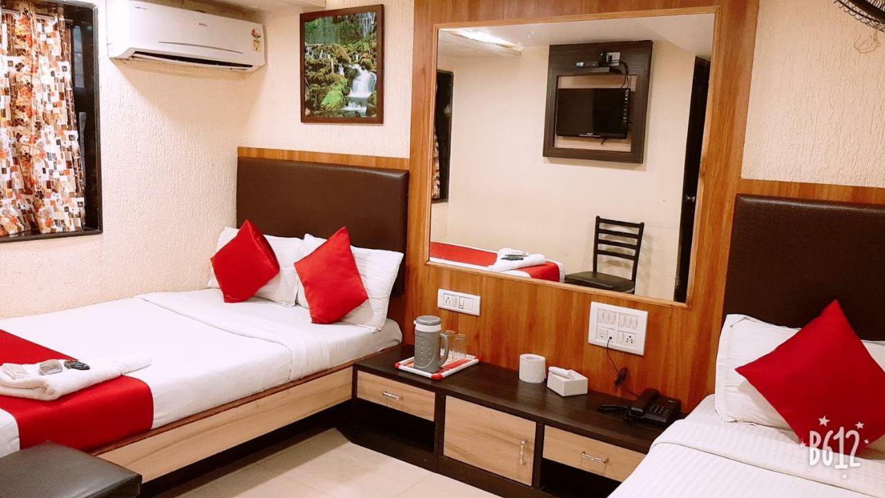 Hotel Happyland Bombay Extérieur photo