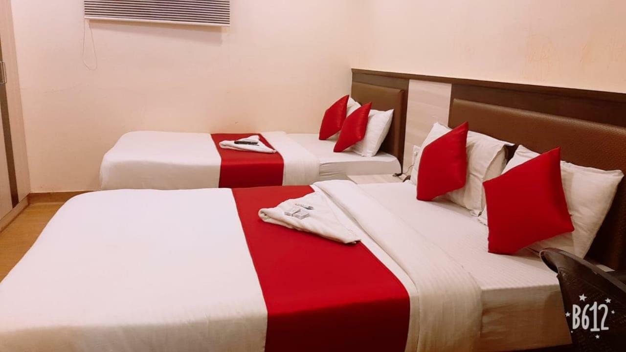 Hotel Happyland Bombay Extérieur photo